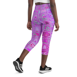 Capri Yoga Leggings | Cool Abstract Magenta Retro Zigzag Waves