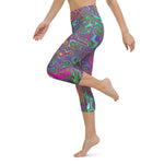 Colorful Capri Yoga Leggings, Trippy Hot Pink Abstract Retro Liquid Swirl