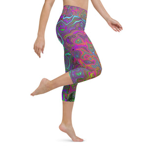 Colorful Capri Yoga Leggings, Trippy Hot Pink Abstract Retro Liquid Swirl