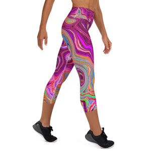 Capri Yoga Leggings for Women, Trippy Abstract Cool Magenta Rainbow Colors Retro Art