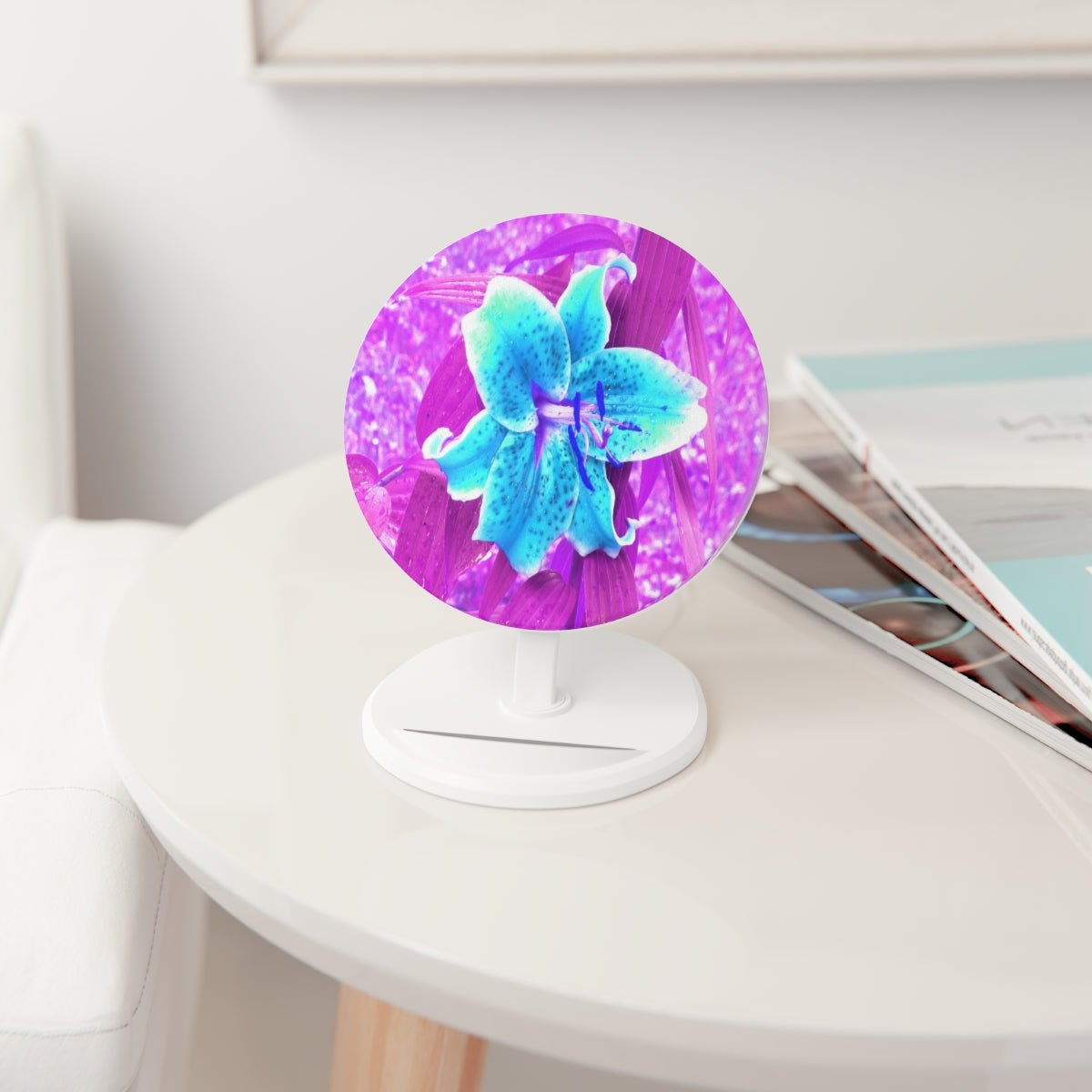 Induction Charger, Pretty Aqua Blue Stargazer Lily on Purple