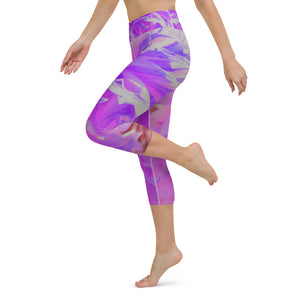 Capri Yoga Leggings, Elegant Ultra-Violet Decorative Dahlia Flower